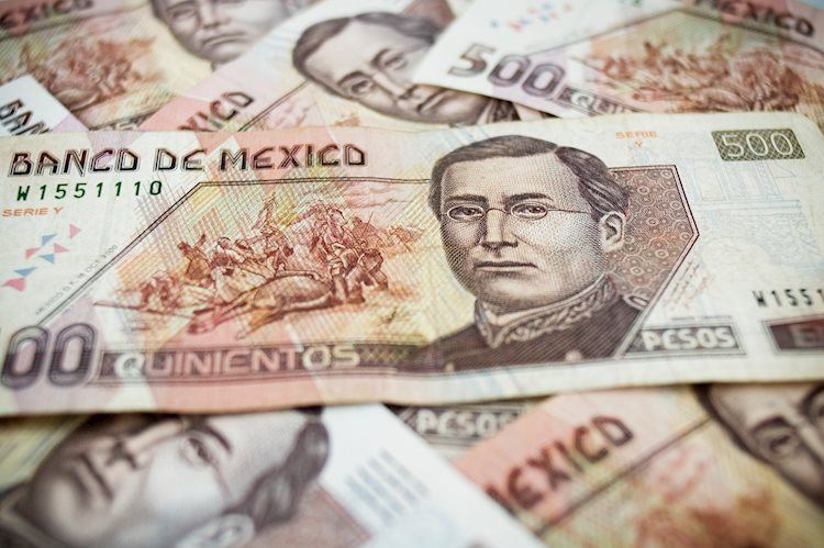 Mexican Peso ends day with gains, focus shifts on Friday NFP