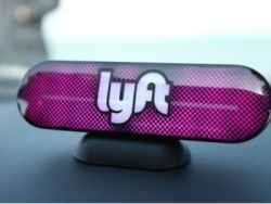 Lyft(LYFT.US)降价负面影响显现 Q3展望优于预期 盘后由涨转跌