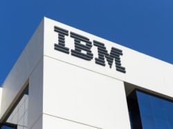 IBM(IBM.US)Q3营收同比增长4.6%超预期 重申全年业绩指引