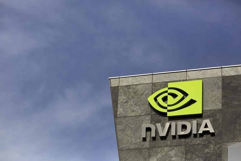 Cổ phiếu Nvidia tăng vọt nhờ nhu cầu AI, thúc đẩy Nasdaq phục hồi